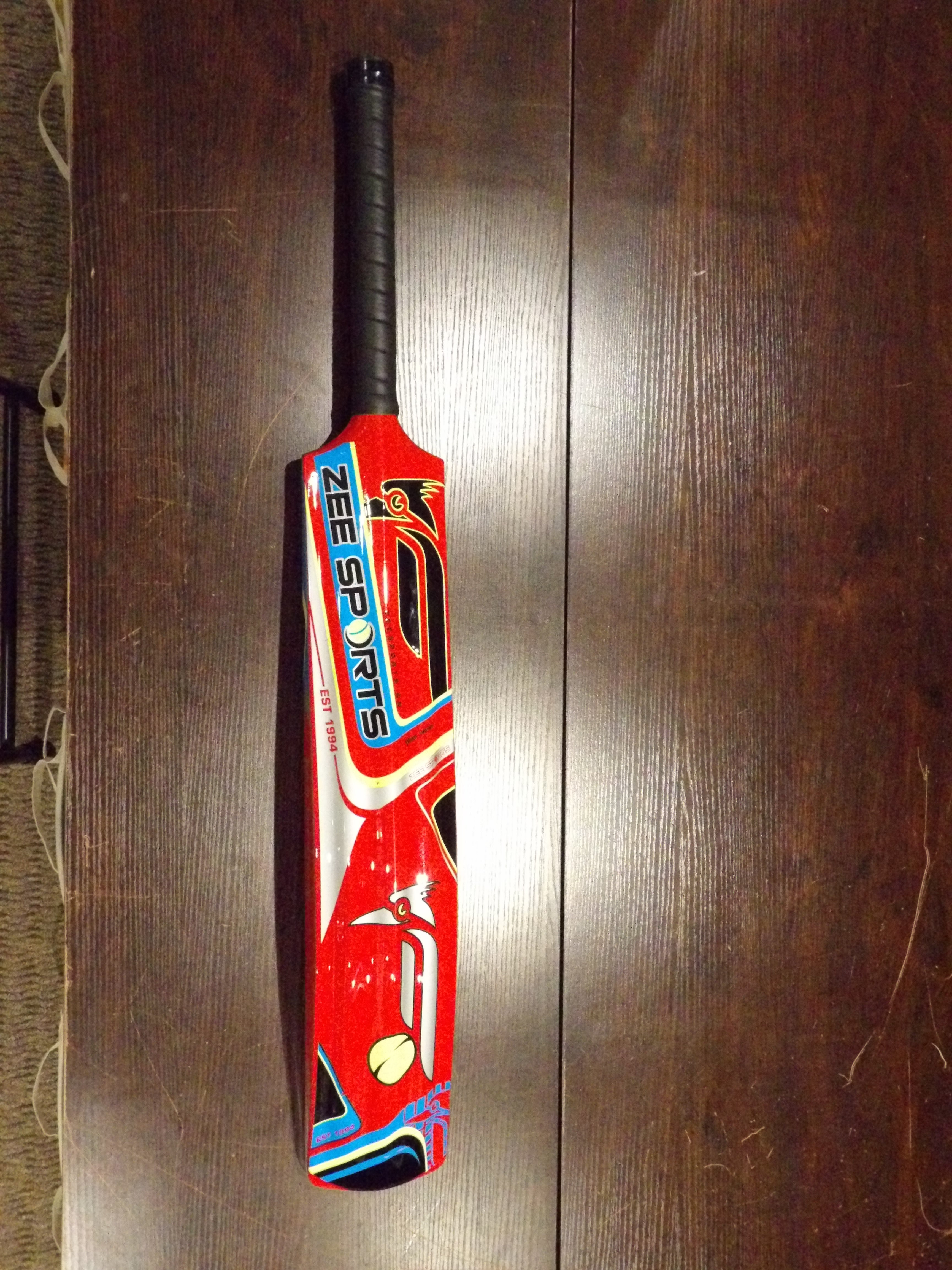 Zee Sports Cricket Bat Woodpecker Fiberglass Tennis Bat Red