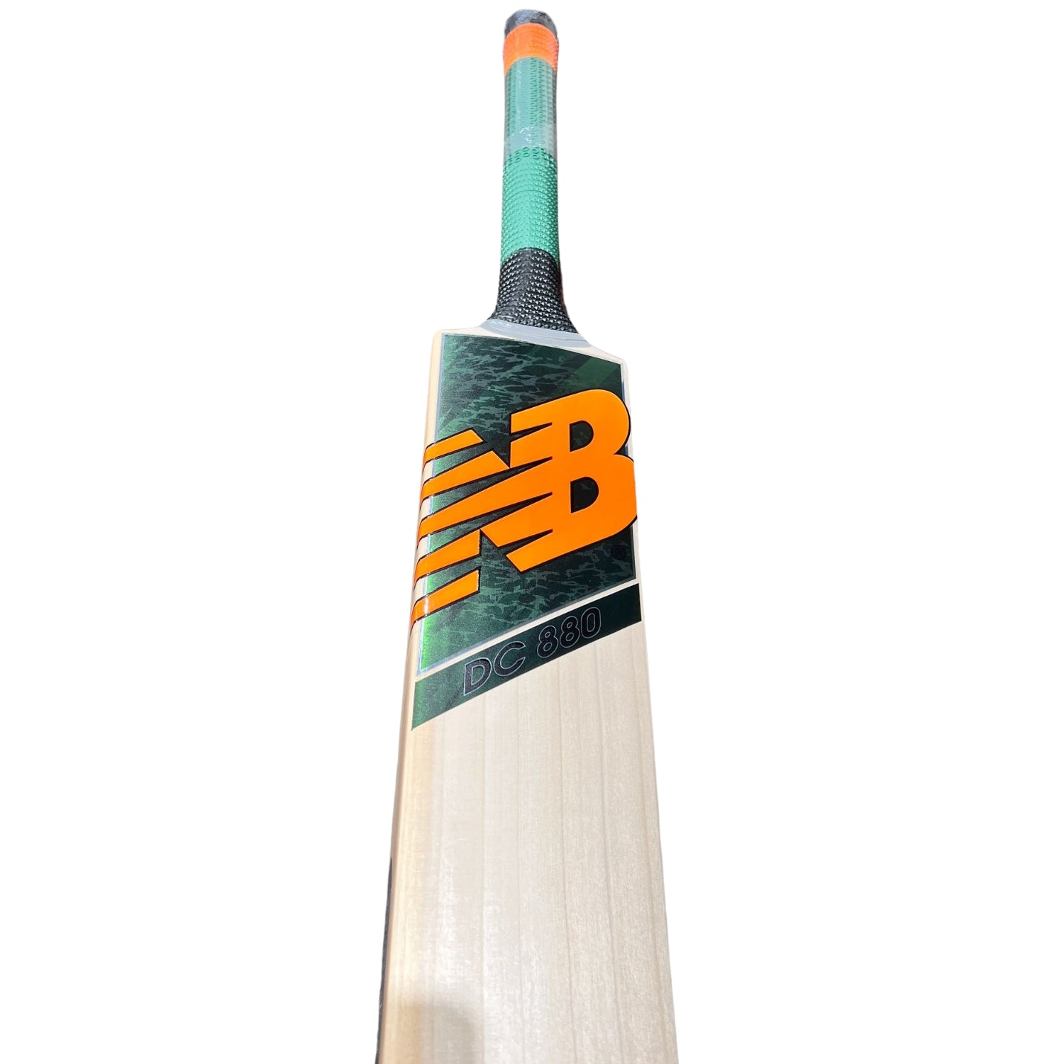 New Balance DC-880 English Willow Cricket Bat