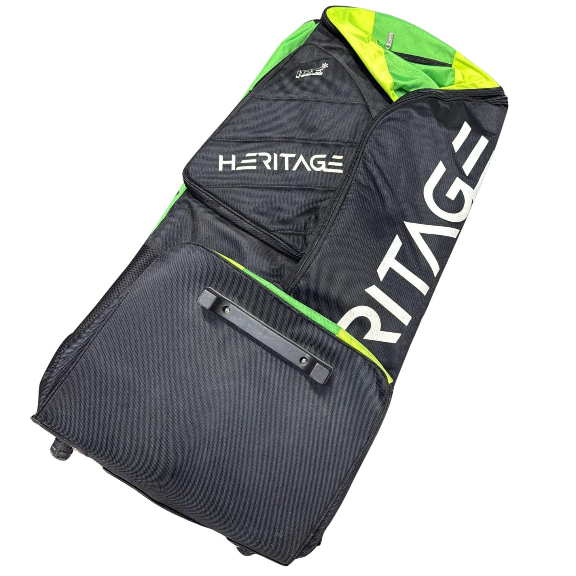 Gray Nicolls Kit Bag Heritage Wheelie Duffle Bag